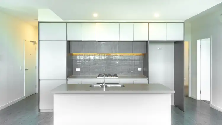 610/81A Lord Sheffield Circuit, Penrith NSW 2750