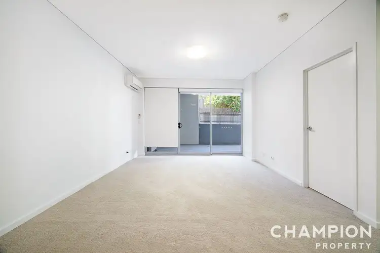 Fourth view of Homely apartment listing, 8/5 The Avenue, Mount Druitt NSW 2770