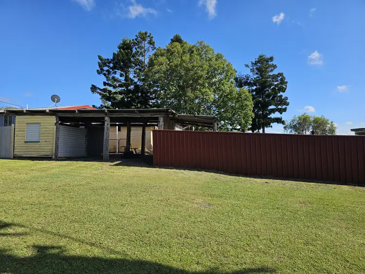 Second view of Homely house listing, 35 Pine Street, Kalpowar QLD 4630