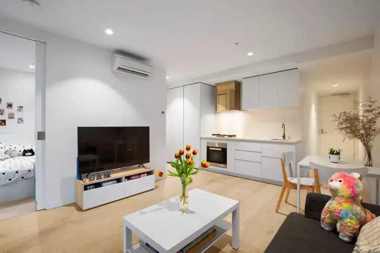 2212/135 A'Beckett Street, Melbourne VIC 3000