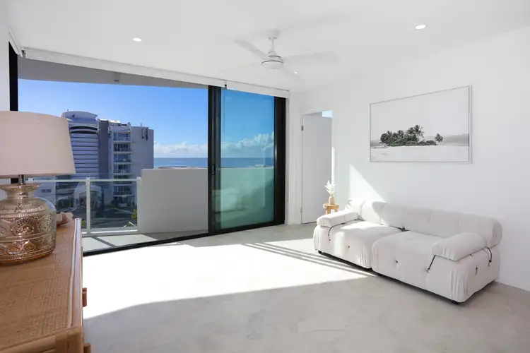 607/5 Nyrang Avenue, Palm Beach QLD 4221
