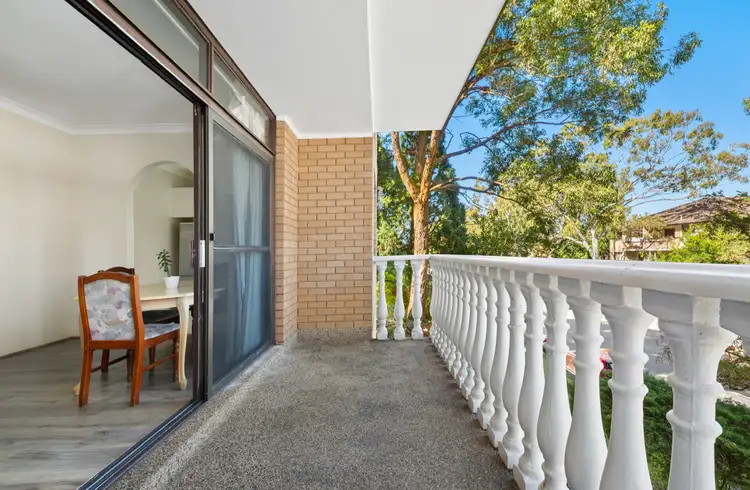 Third view of Homely apartment listing, 4/2-6 Bellevue Parade, Hurstville NSW 2220