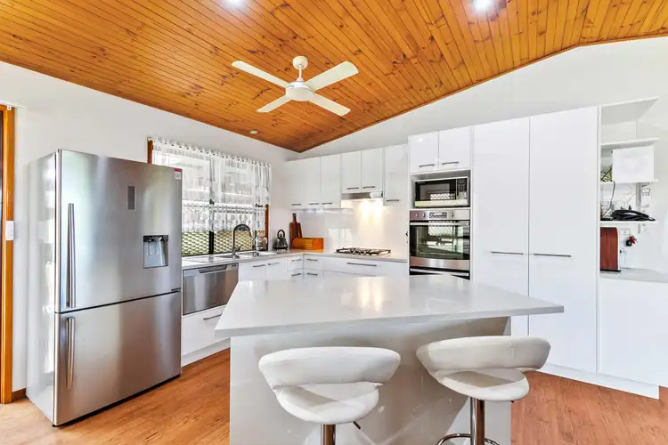 Second view of Homely house listing, 26 Areca Drive, Kawungan QLD 4655