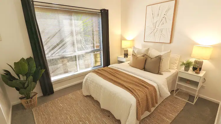 Fifth view of Homely house listing, 2/40 Lalor Crescent, Sunbury VIC 3429