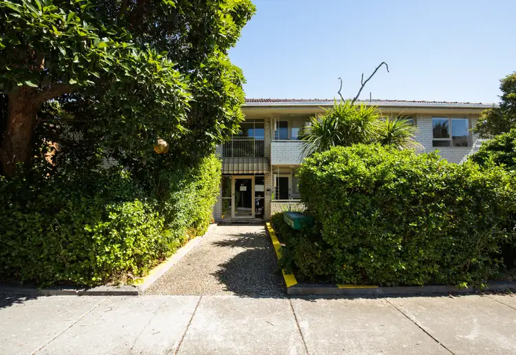 6/2B Kinross Avenue, Caulfield North VIC 3161