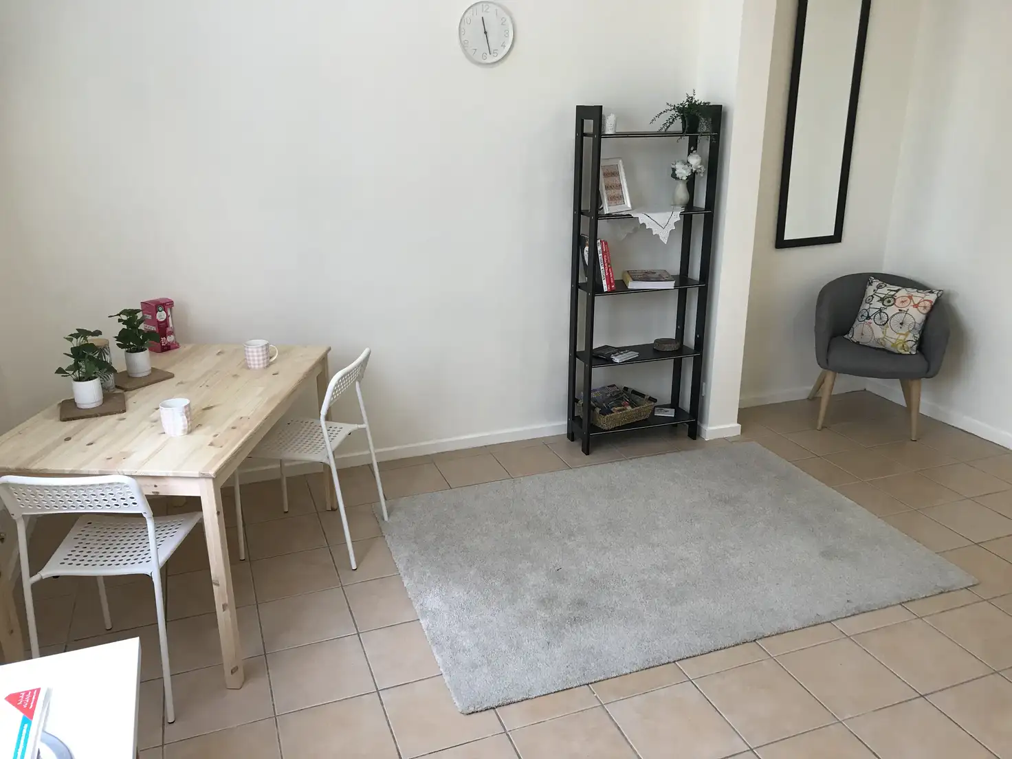 Main view of Homely apartment listing, 2/11 Rosstown Road, Carnegie VIC 3163