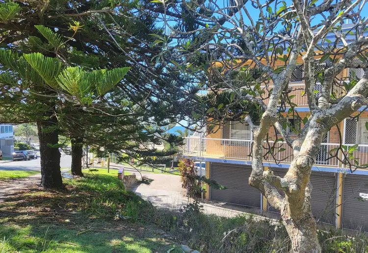 Main view of Homely unit listing, 2/1 Warne Terrace, Kings Beach QLD 4551