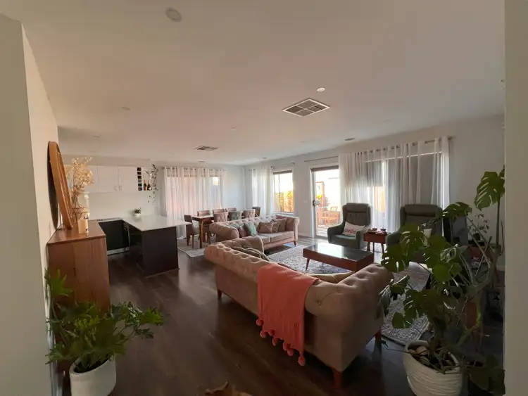 Sixth view of Homely house listing, 6 Gyrfalcon Way, Doreen VIC 3754