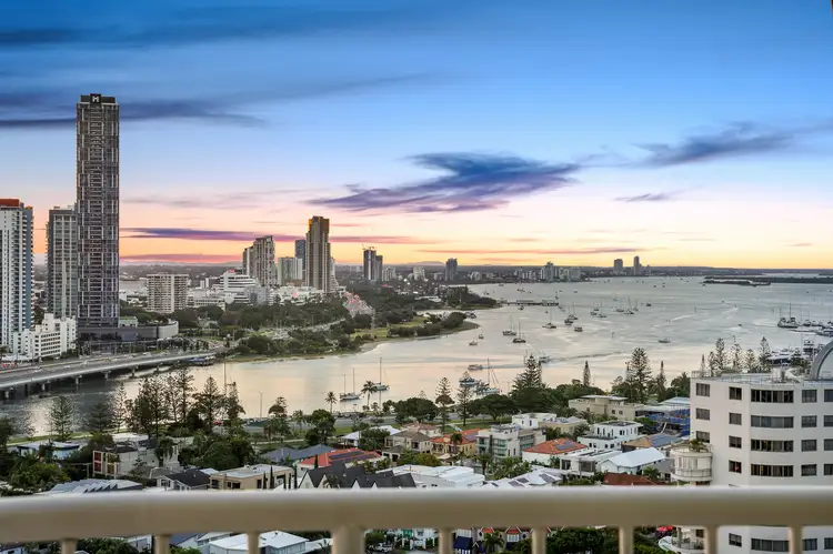 46/20-24 Cronin Avenue, Main Beach QLD 4217