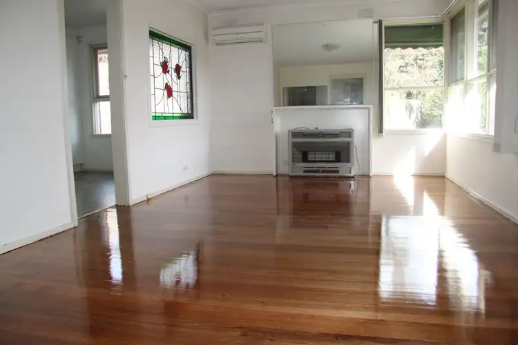 Second view of Homely house listing, 7 Hartwell Court, Mooroolbark VIC 3138