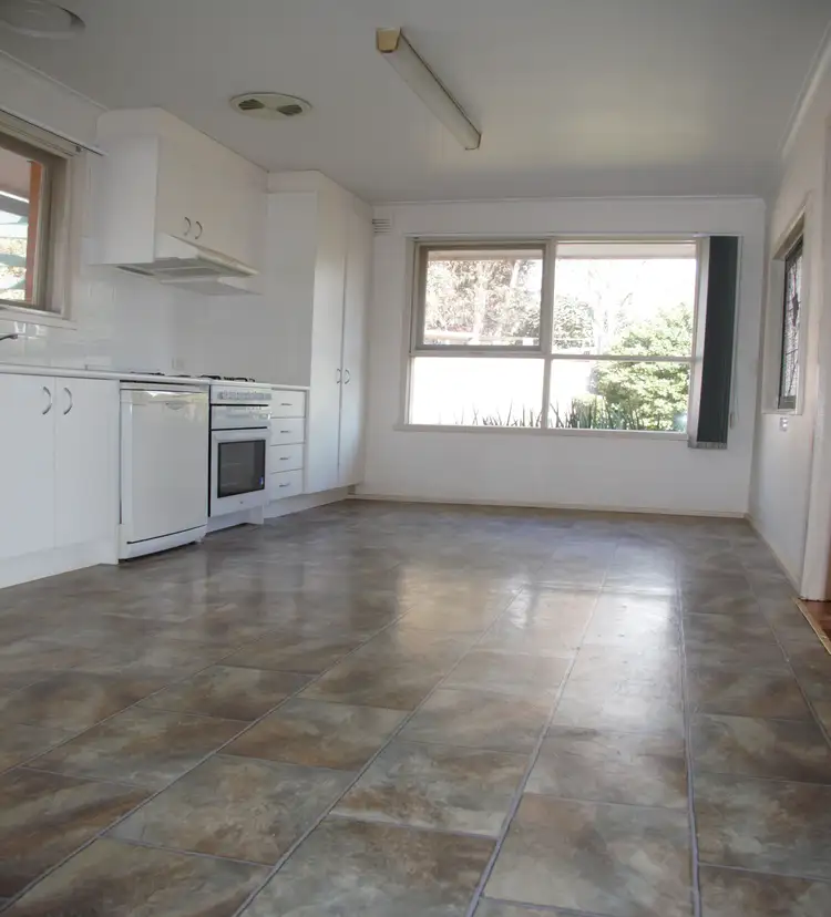 Sixth view of Homely house listing, 7 Hartwell Court, Mooroolbark VIC 3138