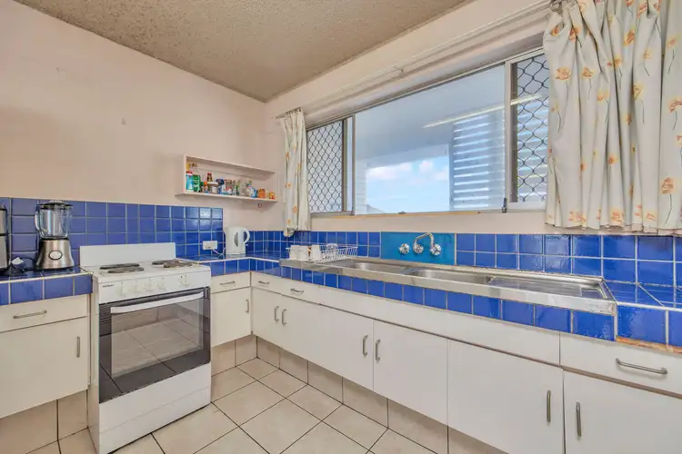 Fifth view of Homely unit listing, 6/128 Marine Parade, Southport QLD 4215