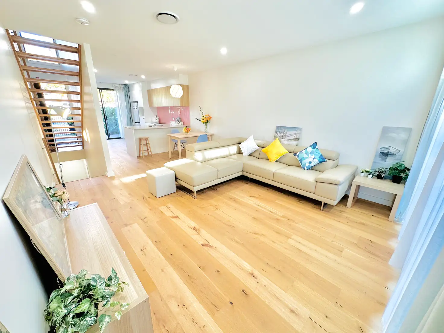 Main view of Homely townhouse listing, 6/39 Majura Avenue, Dickson ACT 2602