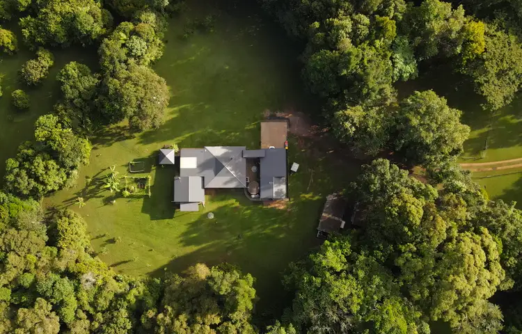 91 McLean Rd, Lake Barrine QLD 4884