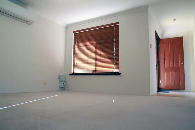 Fourth view of Homely villa listing, 4/90 Beatty Avenue, East Victoria Park WA 6101