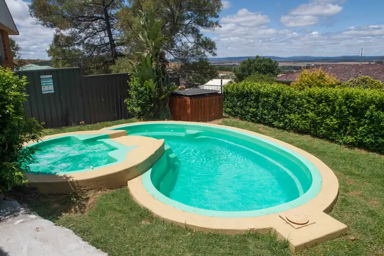Second view of Homely house listing, 6 Glenwarrie Place, Parkes NSW 2870
