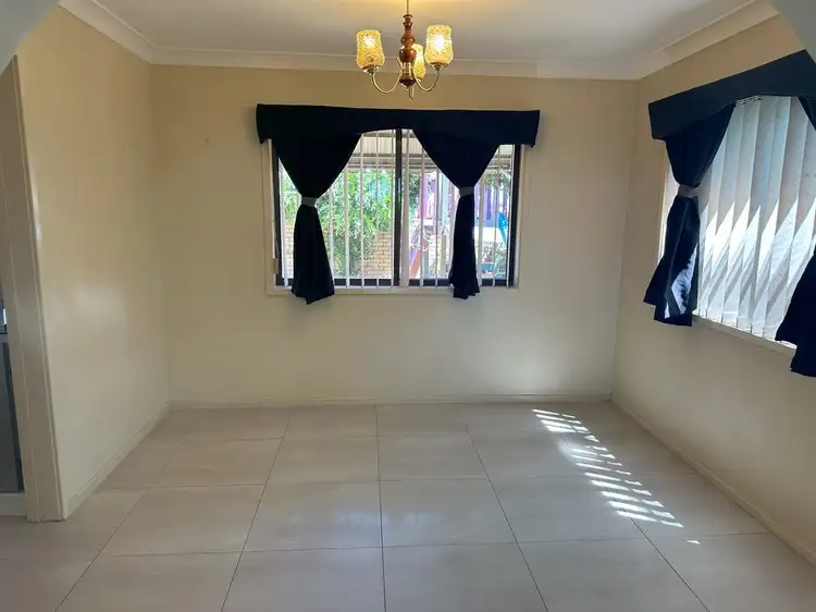 Fourth view of Homely house listing, 6 Glenwarrie Place, Parkes NSW 2870