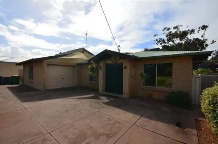 32 Mileura Street, Golden Bay WA 6174