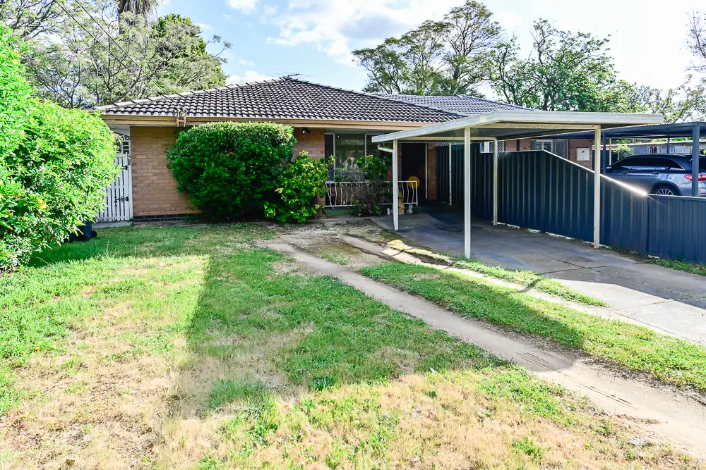Main view of Homely semi-detached listing, 8 Fifth Road, Armadale WA 6112