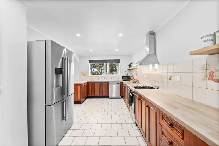 Fifth view of Homely house listing, 5 Link Avenue, Kilmore VIC 3764