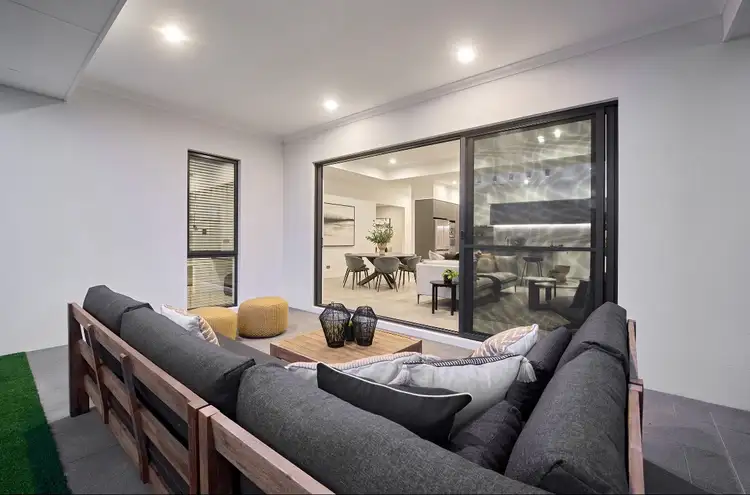 Fifth view of Homely house listing, 30 Entwistle Way, Aveley WA 6069