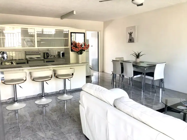 2/2 Northumbria Road, Boondall QLD 4034