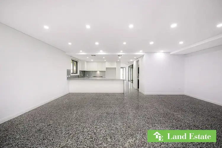 Main view of Homely townhouse listing, 5/154-156 Penshurst St, Penshurst NSW 2222