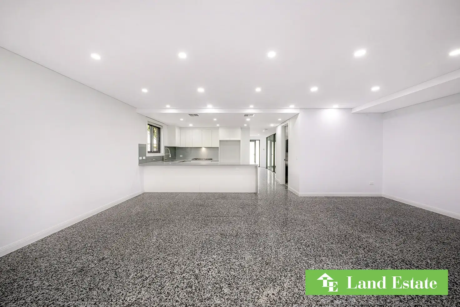 Main view of Homely townhouse listing, 5/154-156 Penshurst St, Penshurst NSW 2222