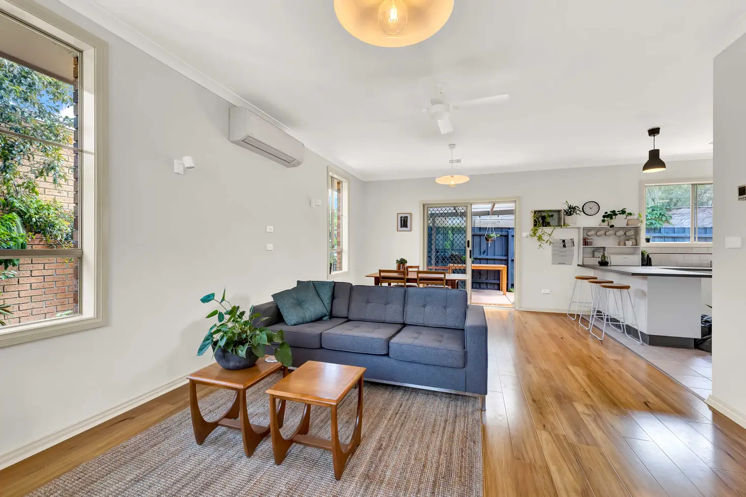 Main view of Homely unit listing, 2/6 Daphne Crescent, Bellfield VIC 3081