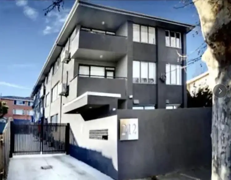 2/212 Alma Road, St Kilda East VIC 3183