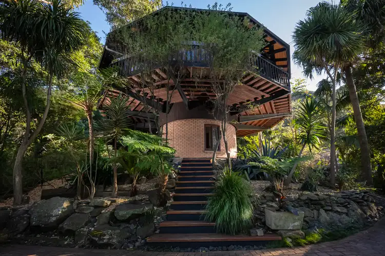 244 Lawrence Hargrave Drive, Coalcliff NSW 2508