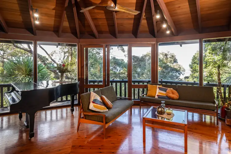 244 Lawrence Hargrave Drive, Coalcliff NSW 2508