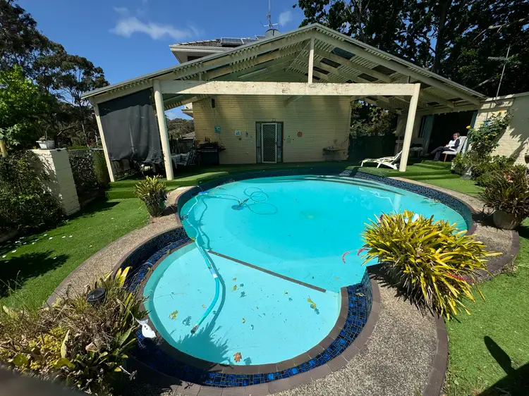 21-23 Walker Parade, Churchill VIC 3842