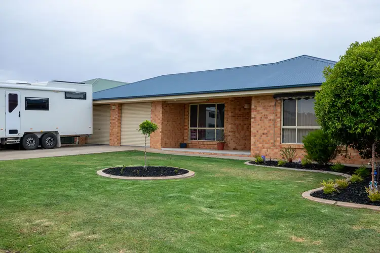 Third view of Homely house listing, 120 Katrina Circuit, Corowa NSW 2646