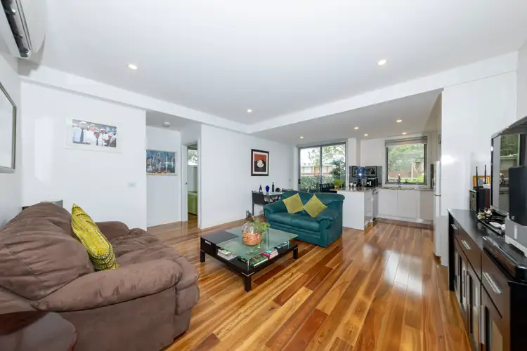 Third view of Homely apartment listing, 9/3 Wimport Street, Heidelberg VIC 3084