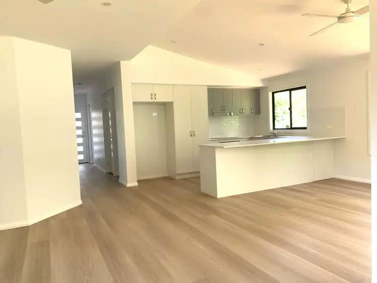 Second view of Homely house listing, 24/3 Parkside Pde, Toronto NSW 2283