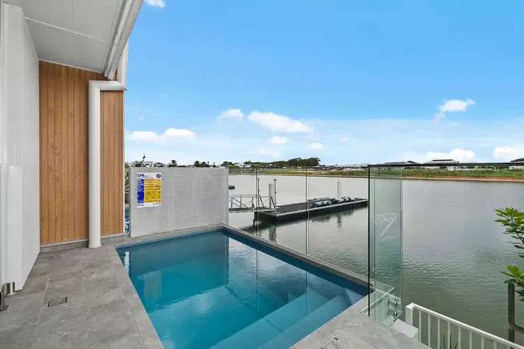 121 Aqua Street, Newport QLD 4020