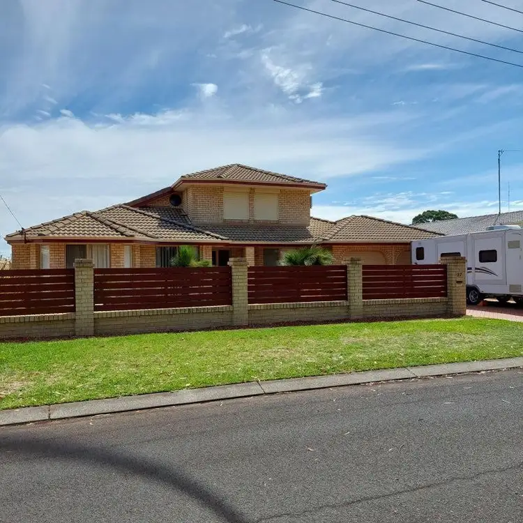 37 Forum Way, East Bunbury WA 6230
