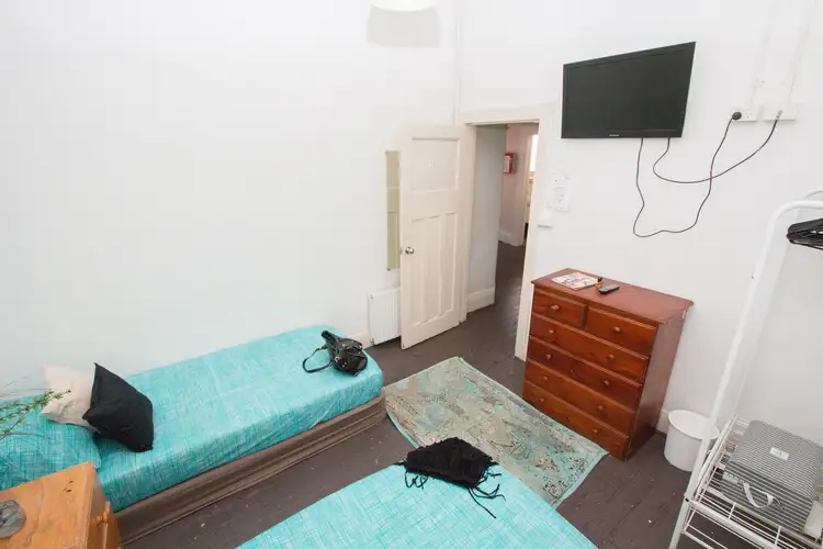 2/96 Grey Street, St Kilda VIC 3182