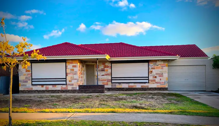 41 Raymond Ave, Seaton SA 5023