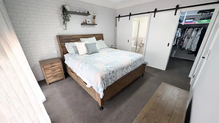 Second view of Homely house listing, 26 Mintern Crescent, Horsham VIC 3400