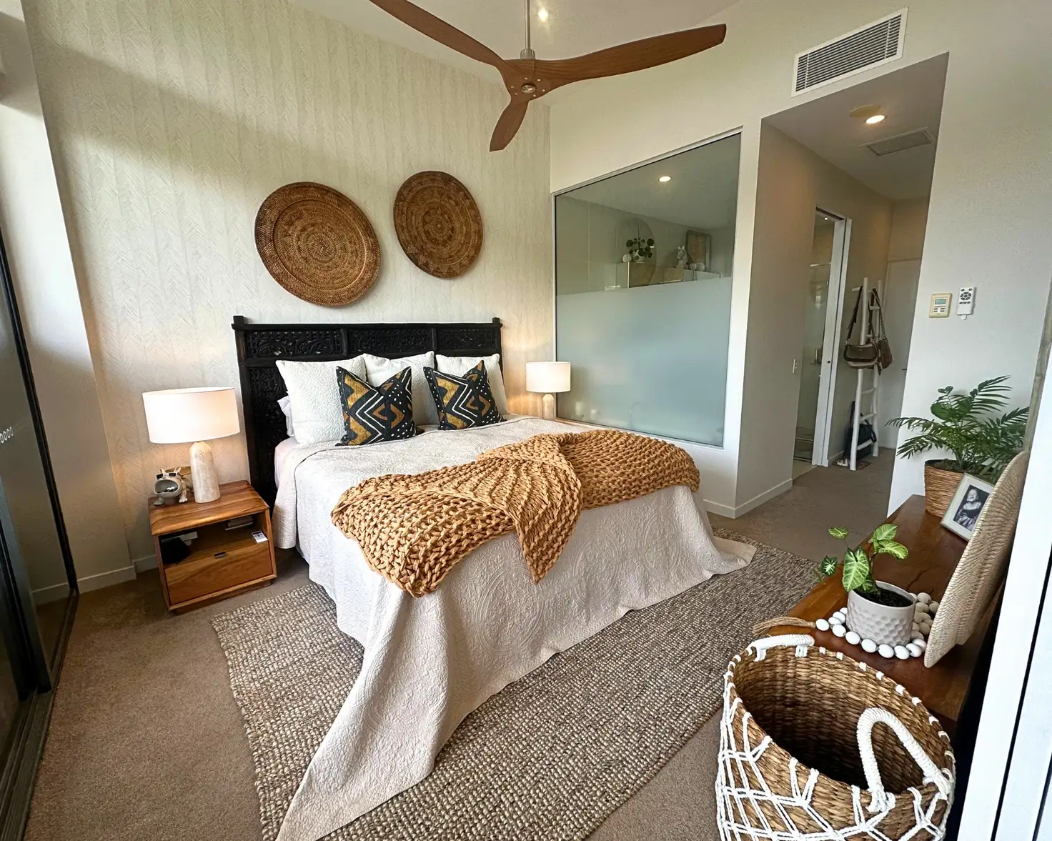 Main view of Homely unit listing, 1101/1 Sunset Ave, Paradise Point QLD 4216