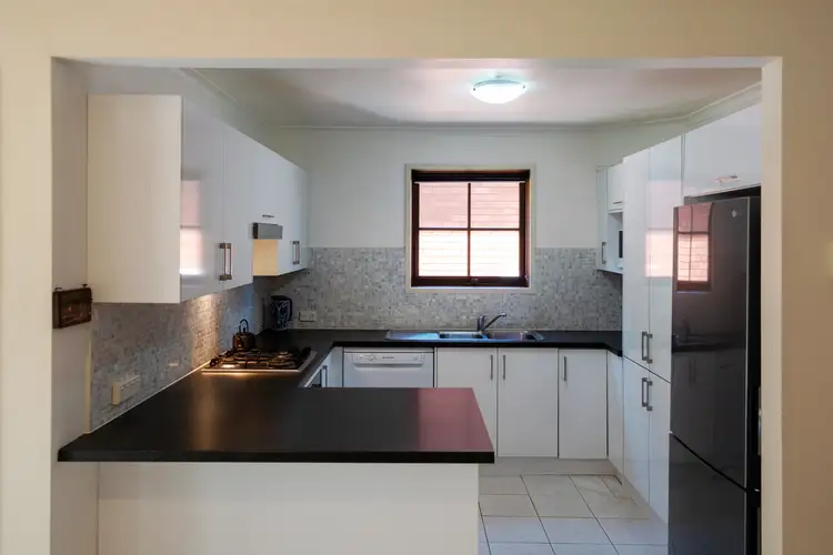 Fifth view of Homely townhouse listing, 9/32-36 Heatherdale Road, Mitcham VIC 3132