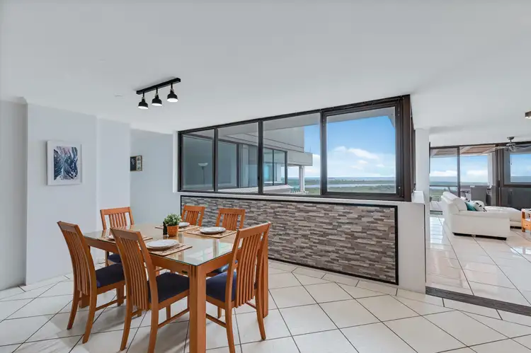 150 Duporth Avenue, Maroochydore QLD 4558