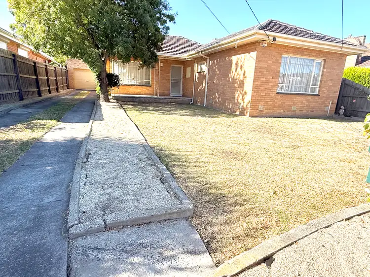 44 Cyclamen Avenue, Altona North VIC 3025