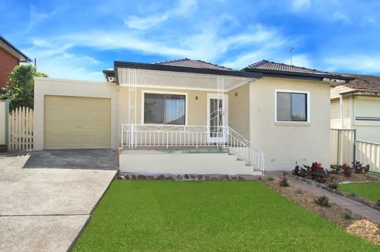 Main view of Homely house listing, 4 Gordon Crescent, Lake Heights NSW 2502
