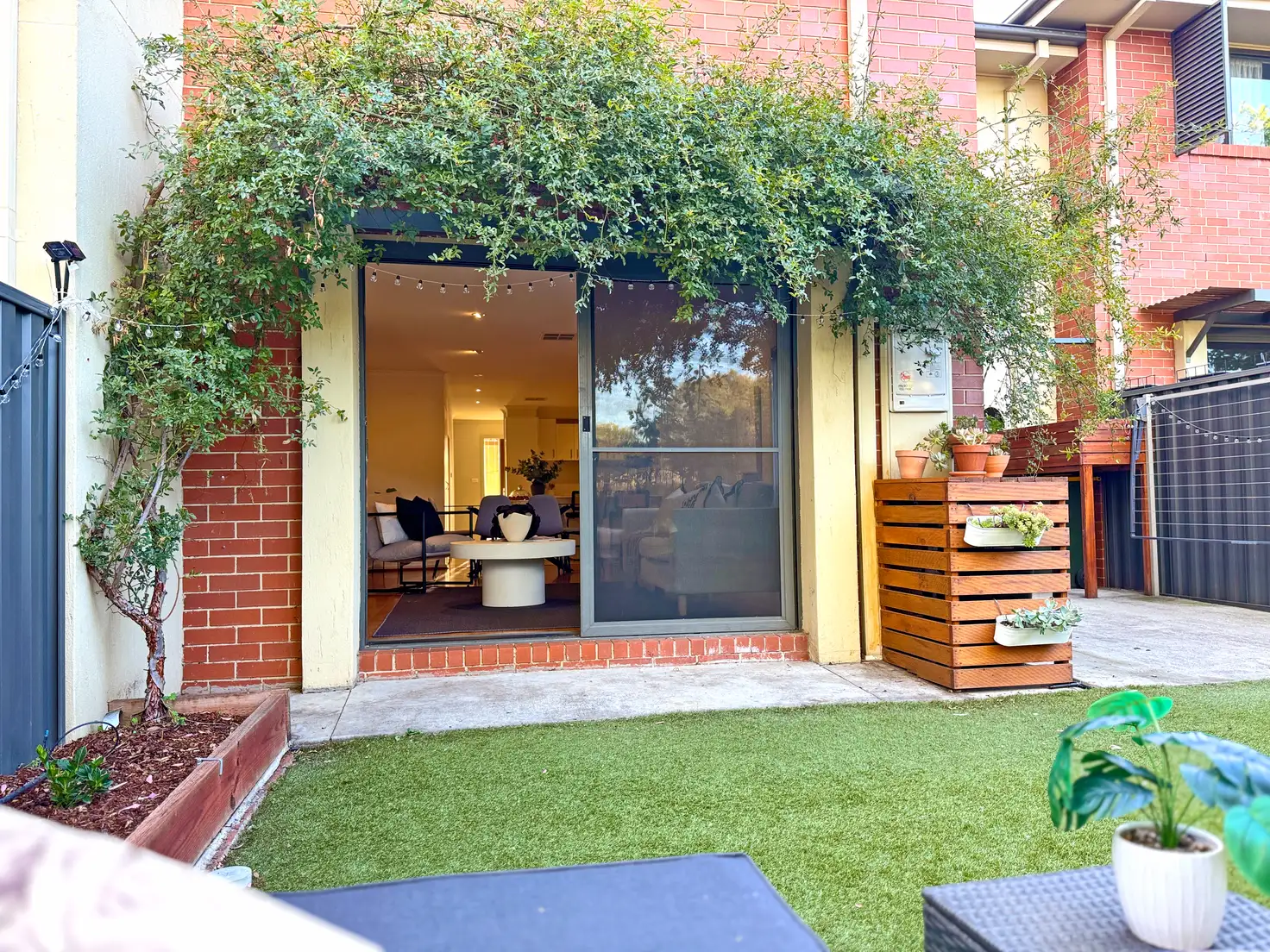 Main view of Homely townhouse listing, 4/15 Weavell Place, Kambah ACT 2902