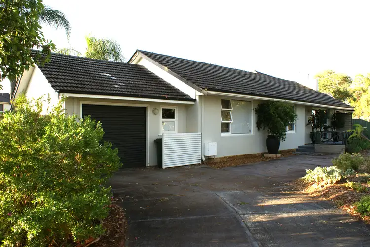 101 Second Avenue, Rossmoyne WA 6148