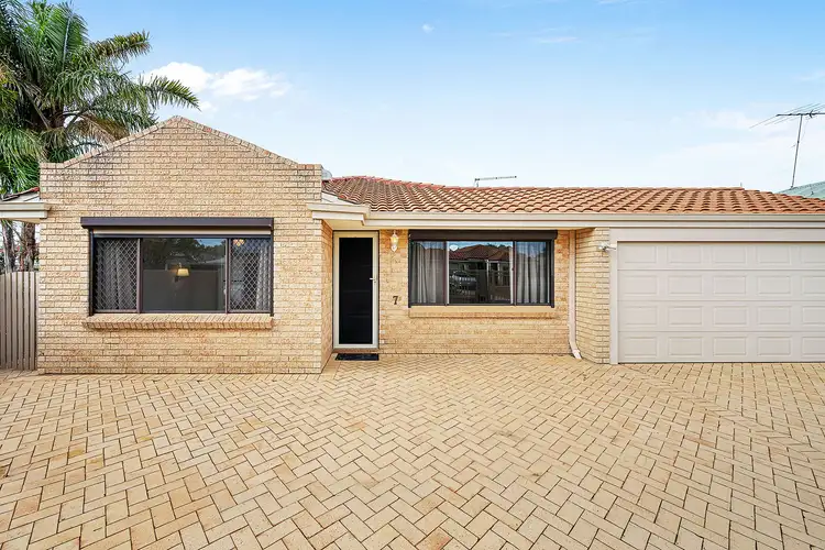 Second view of Homely house listing, 7 Worlanna Mews, Quinns Rocks WA 6030