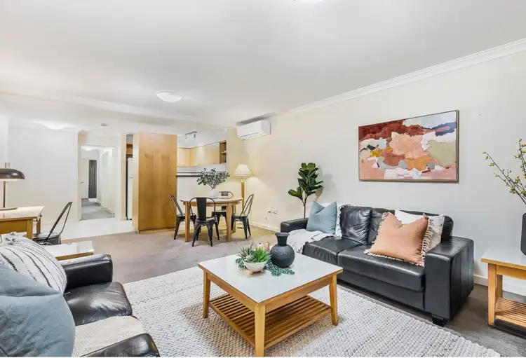 27/118 Mounts Bay Road, Perth WA 6000